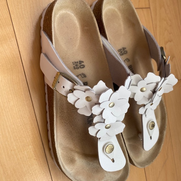 Birkenstock Gizeh Flower Size 40 EUC - Picture 4 of 12